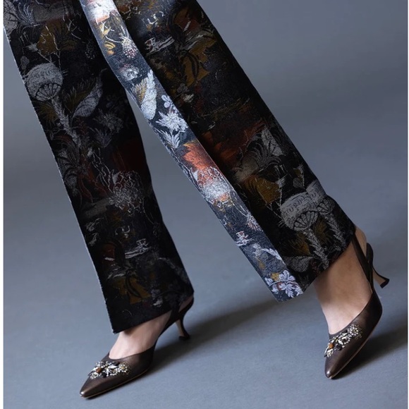 Manolo Blahnik Shoes - MANOLO BLAHNIK Leather Crystal Embellishments Slingback Pumps